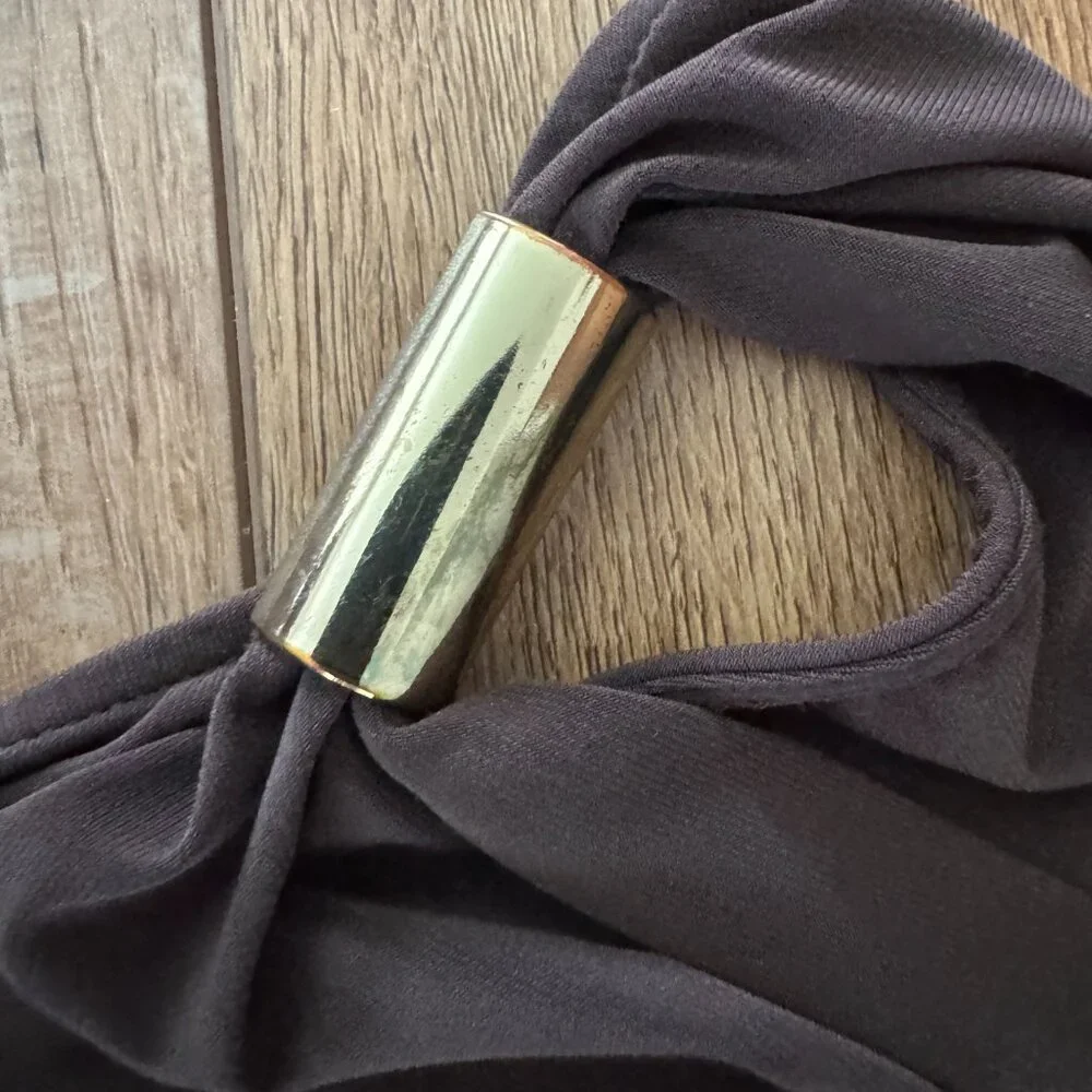 Chaus Brown Sleeveless Top with Gold Trim Accents on Shoulder. Women’s Size Med. - Picture 8 of 8